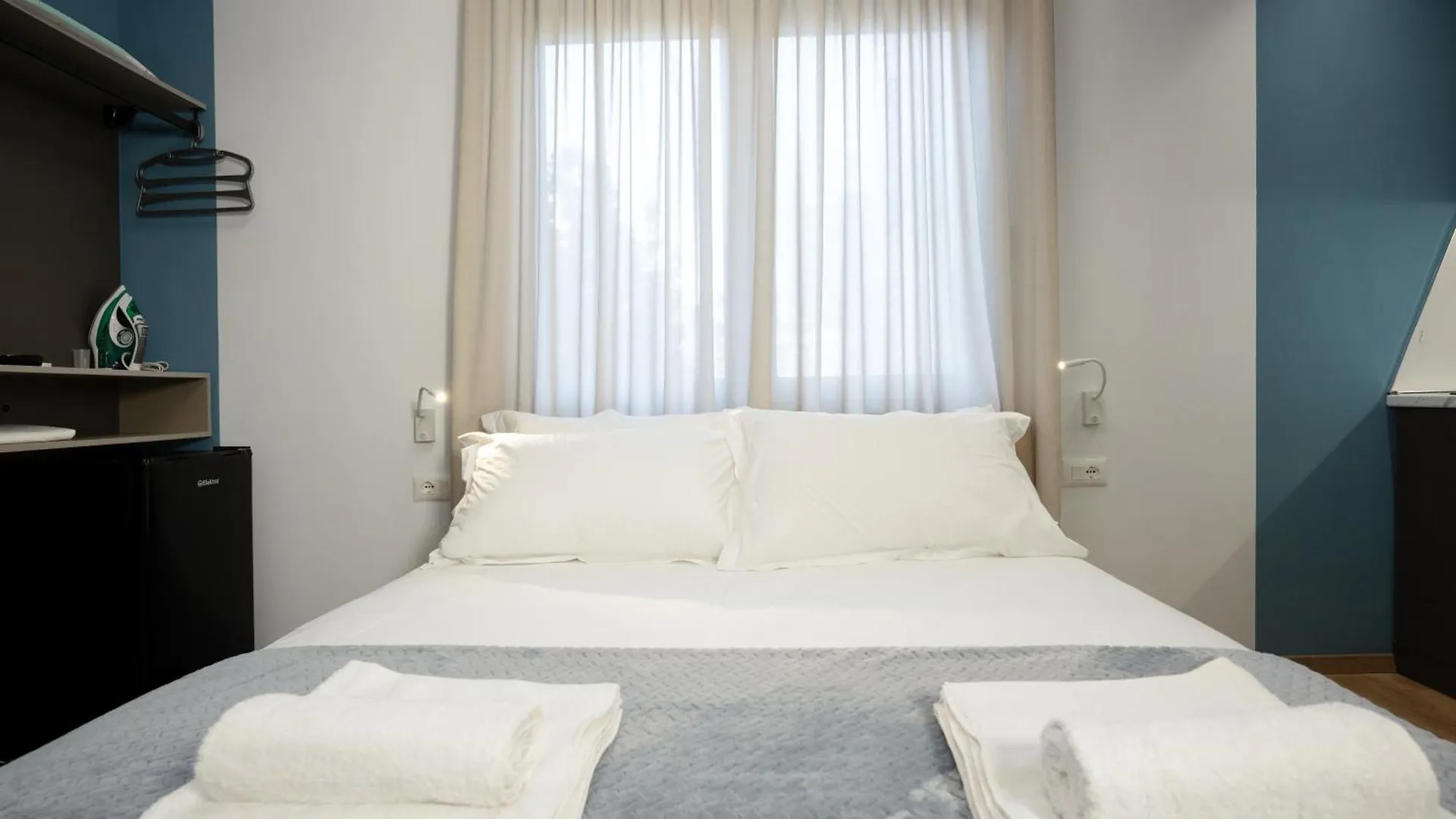 Hotel apartamentowy Circle Tirana City Center